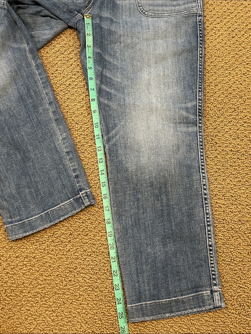 WHBM The Everyday Soft High Rise Straight Crop Jean size 12 Patch Pockets FLAW - Picture 14 of 16